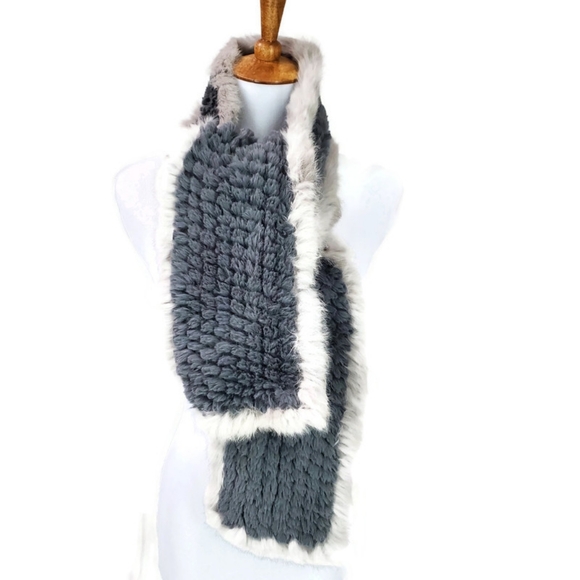 LA FIORENTINA TWO TONE FAUX FUR/REAL FUR MUFFLER/ SCARF - GRAY/GREY - Picture 6 of 6